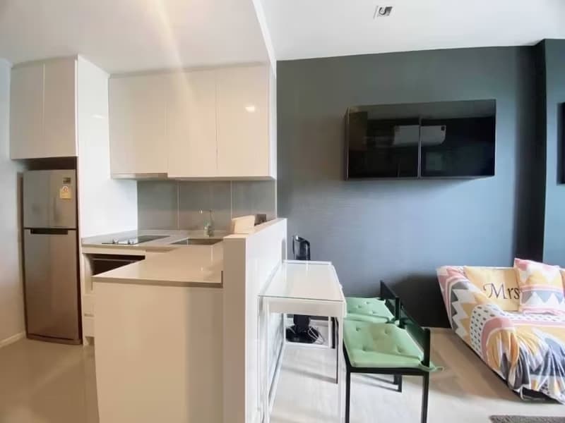Condo for Rent at M Thonglor 10