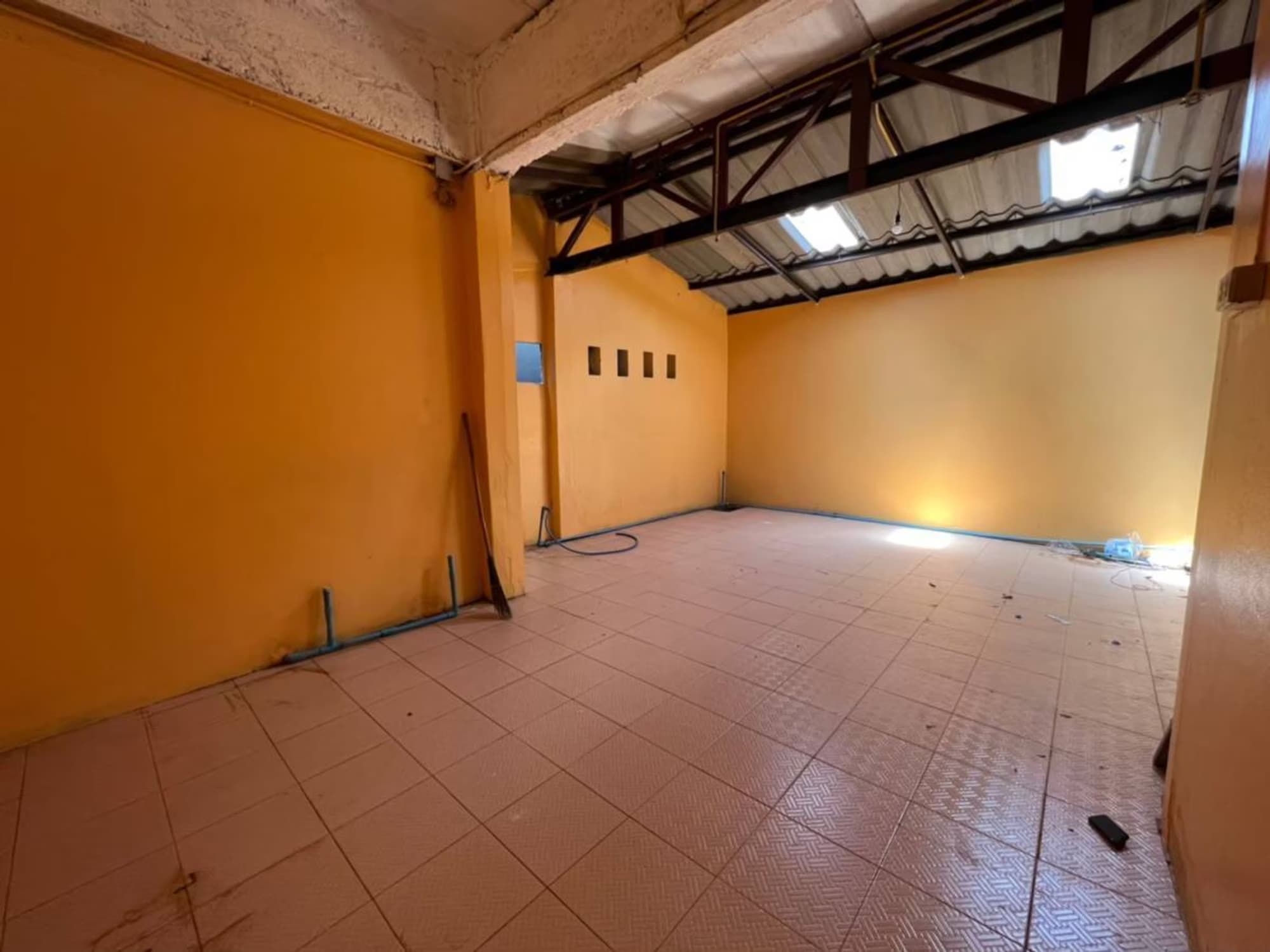 4 Bed Commercial for Sale in Mueang Chiang Mai - Image 21
