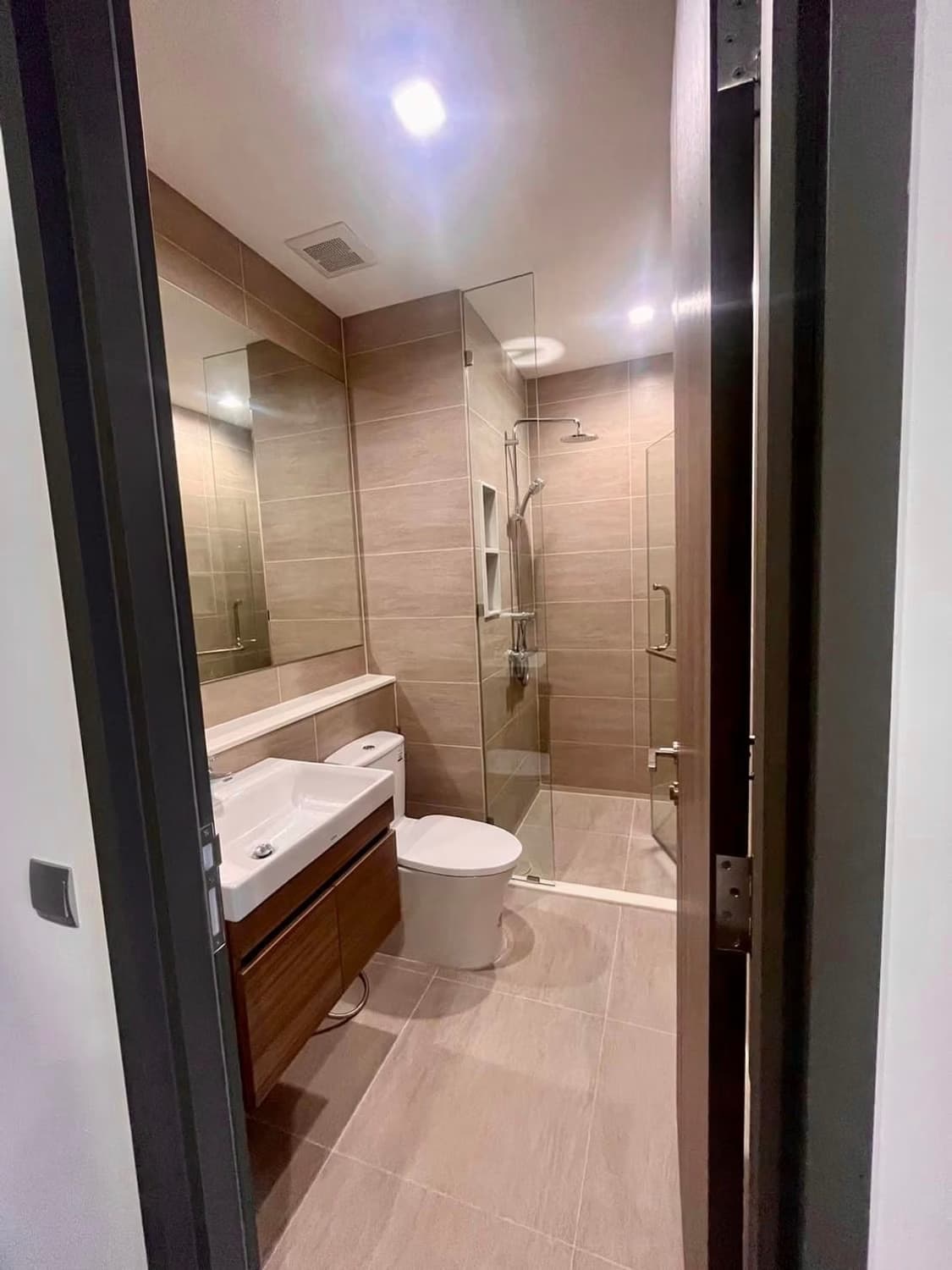 1 Bed Condo for Sale in Bang Kho Laem - Image 13