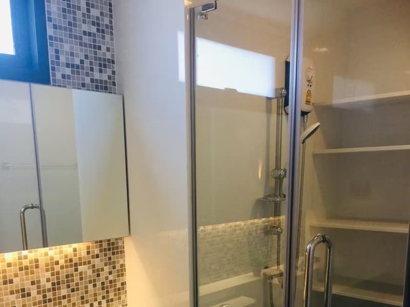 1 Bedroom Condo