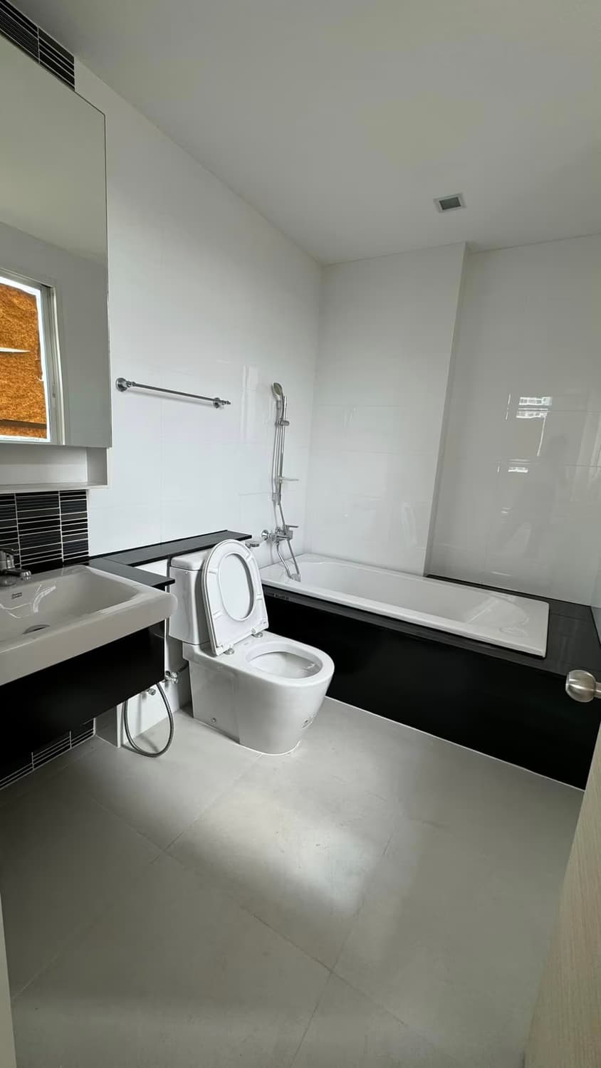 Condo for Rent at The Coast Bangkok - Image 4