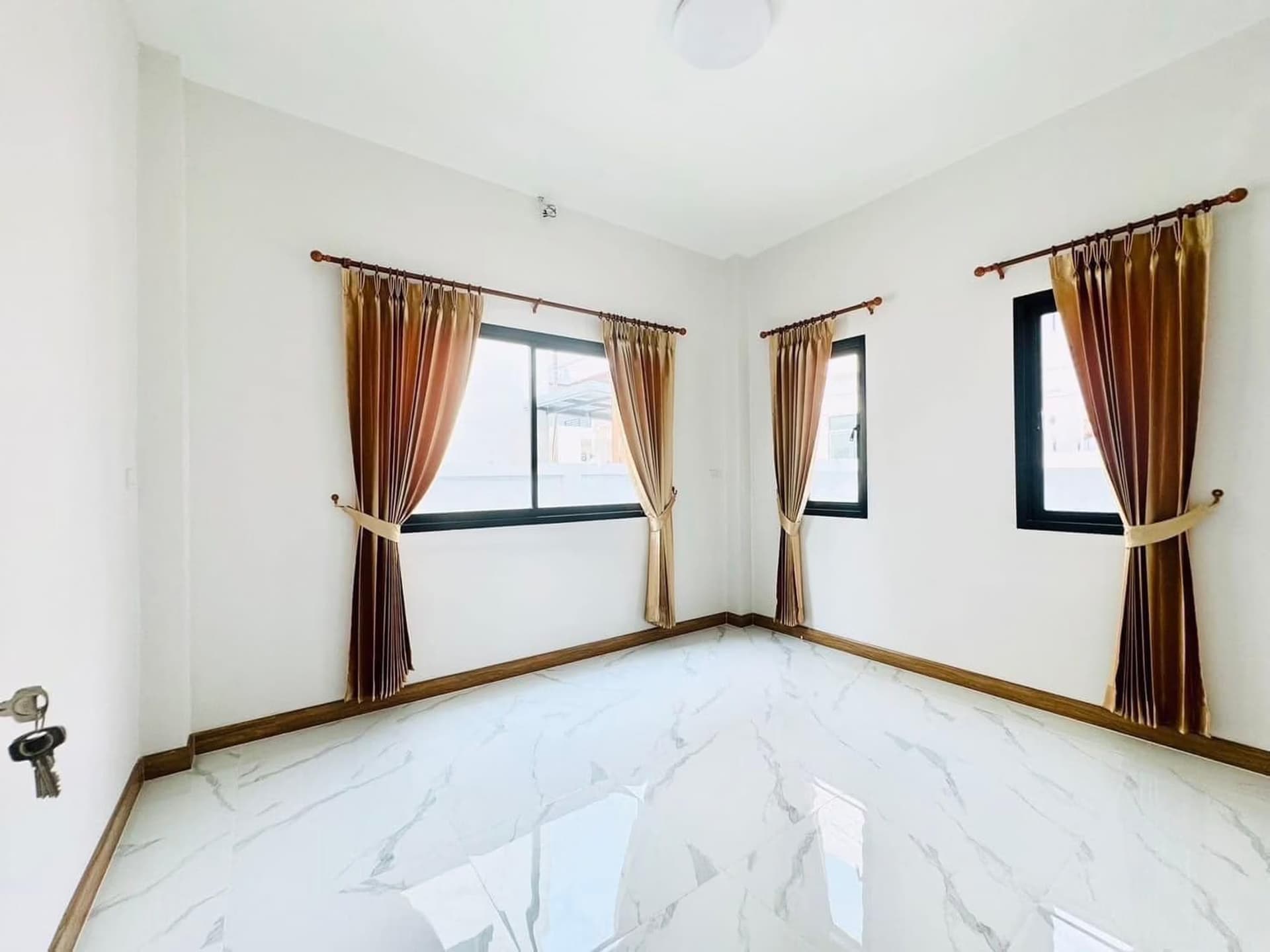 4 Bed House for Sale in Mueang Chiang Mai - Image 9