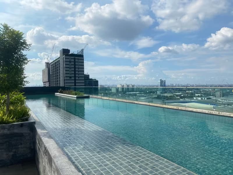 Condo for Sale at A SPACE ME