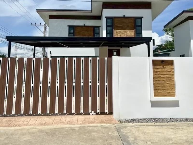 3 Bed House for Rent and Sale in San Kamphaeng District