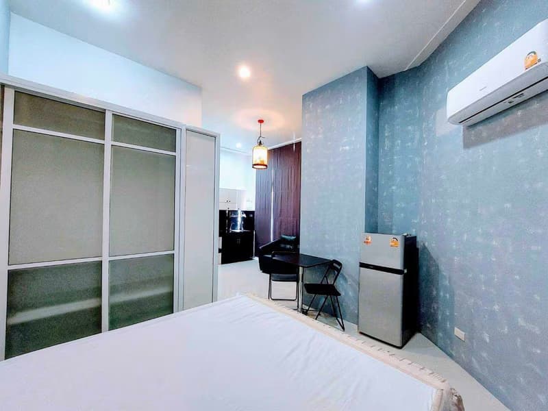 undefined Bed Condo for Sale in Bang Na