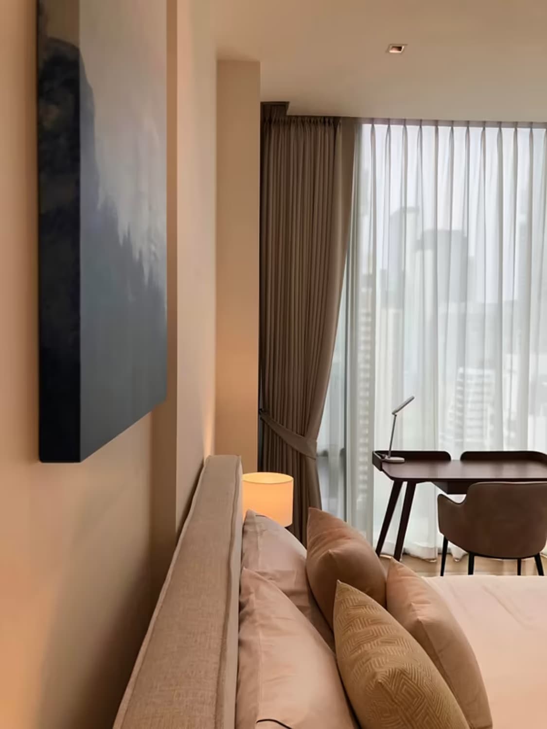 2 Bedroom Condo for Rent at 28 CHIDLOM - Image 12