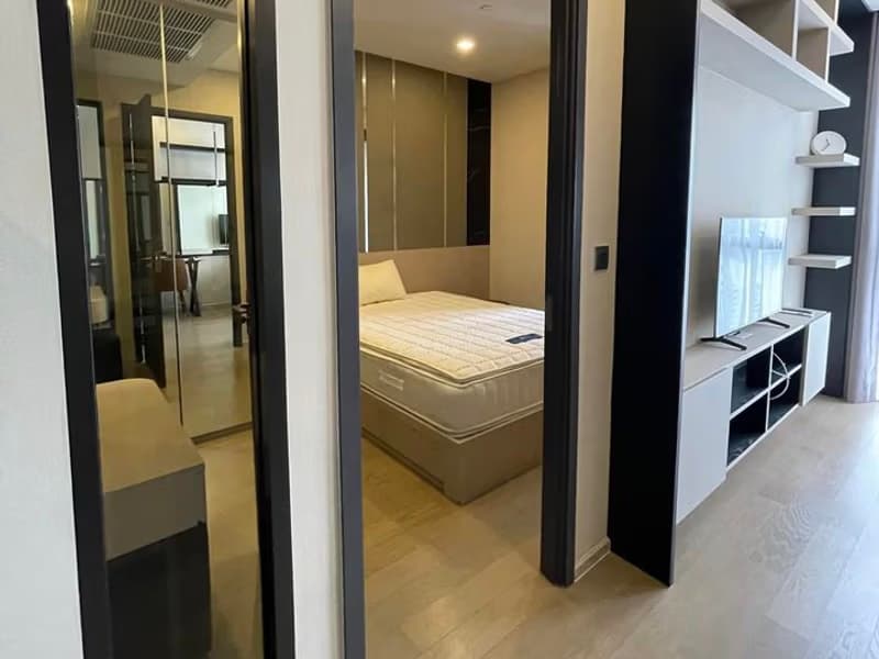 1 Bed Condo for Rent  Near Asok BTS