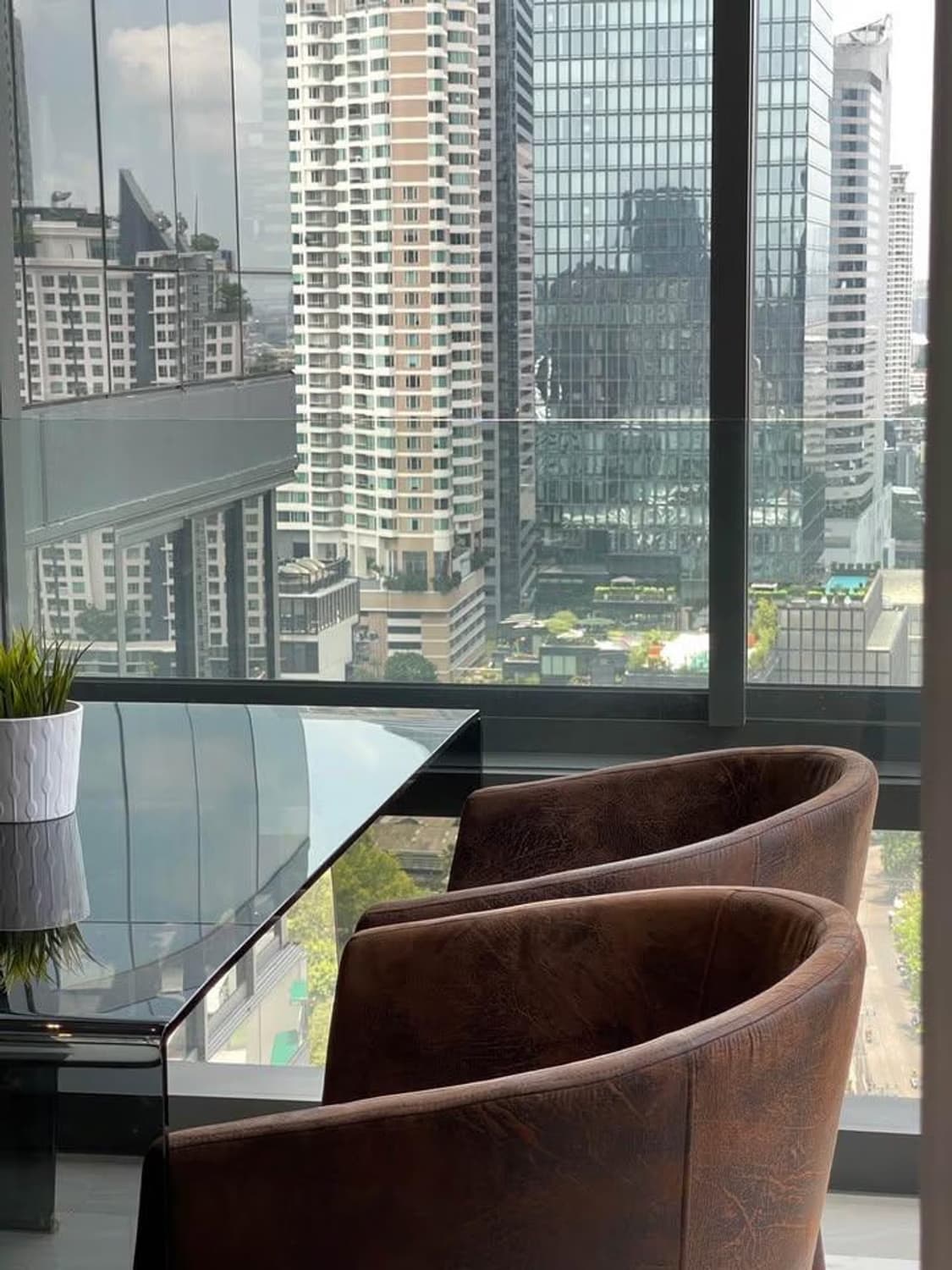 2 ห้องนอน คอนโด สำหรับ ขาย ใน Bang Rak - Image 5
