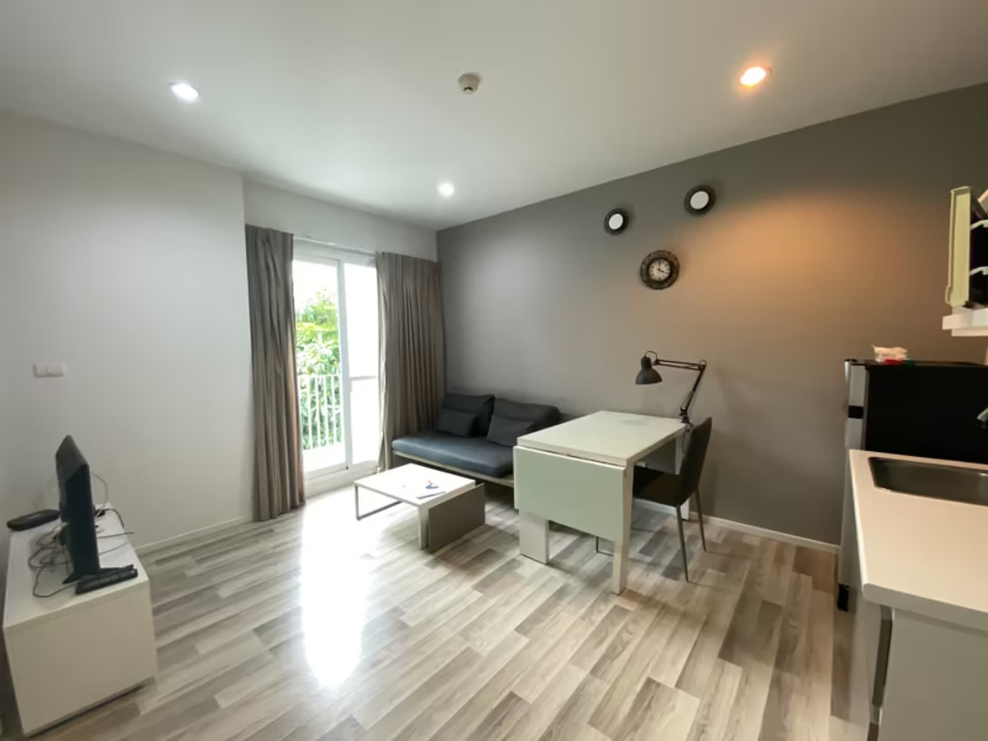 1 Bedroom Condo - Image 18