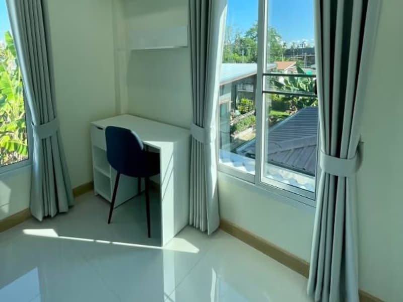 Townhome for rent/sale