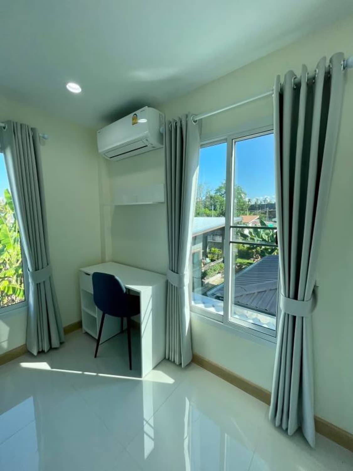 Townhome for rent/sale - Image 19
