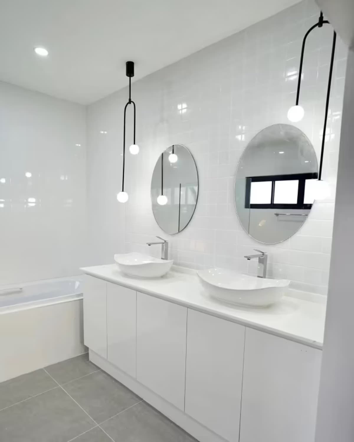 4 Bedroom House - Image 6