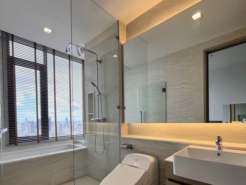 2 Bed condo for Rent  near undefined