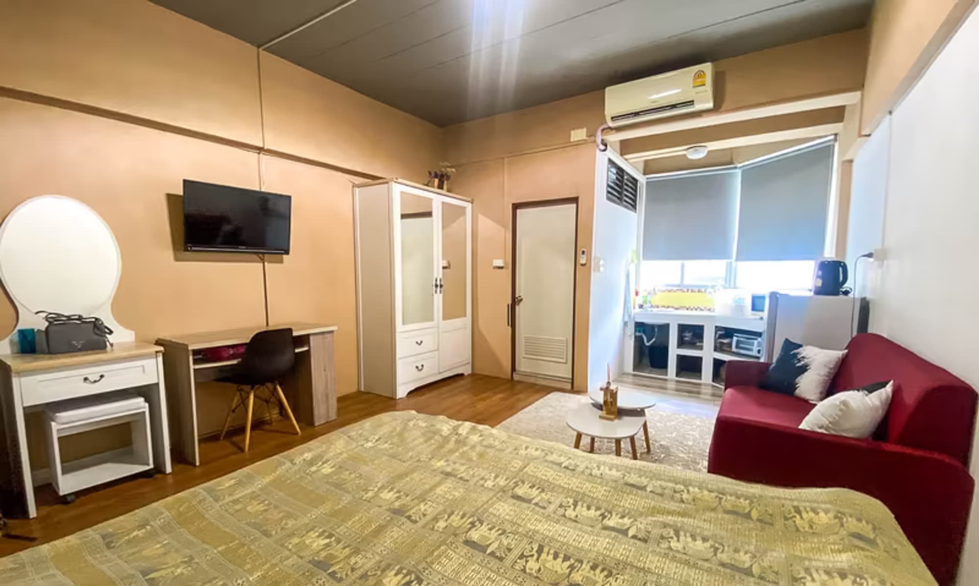 Studio for Rent in Suthep, Mueang Chiang Mai - Image 4