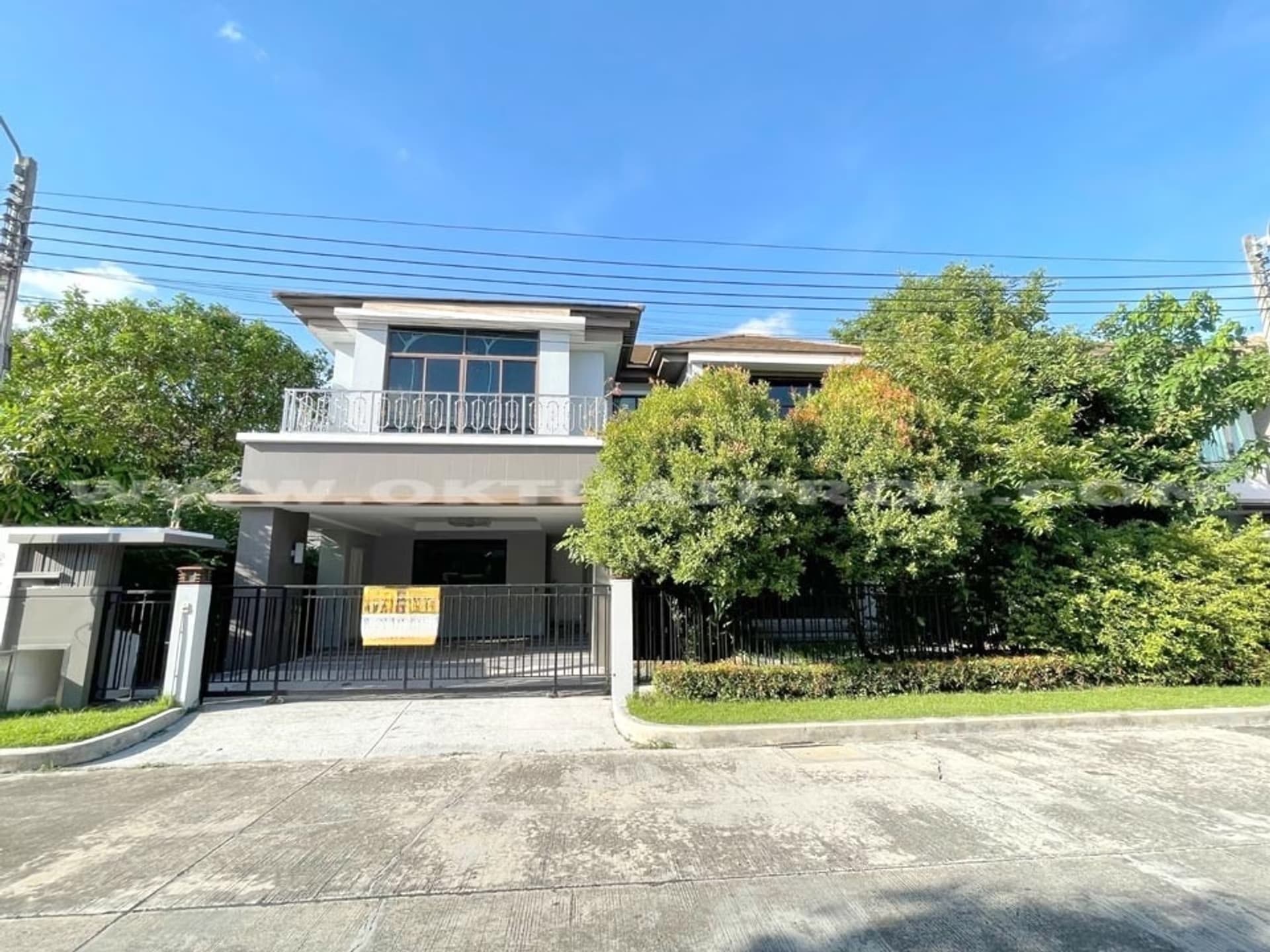 4 Bed House for Sale in Prawet - Image 1