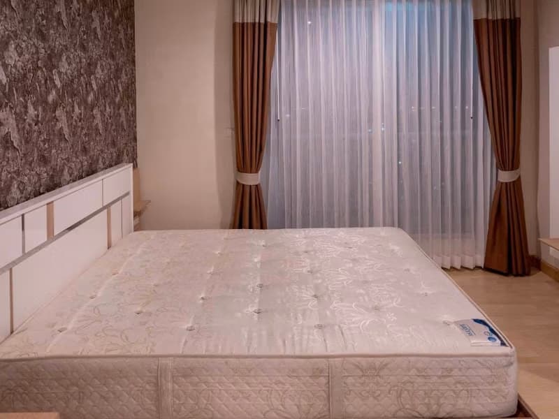 Condo for Rent at Rhythm Ratchada