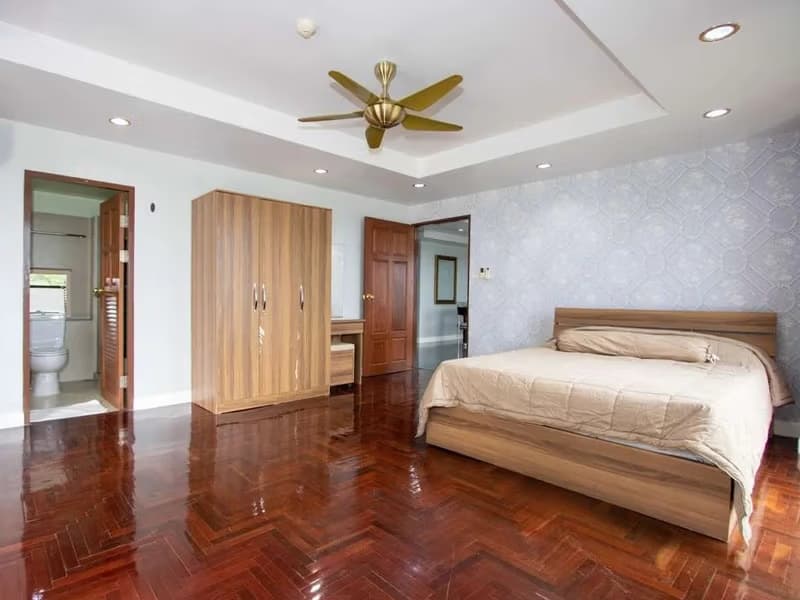 3 Bed Condo for Rent in Mueang Chiang Mai