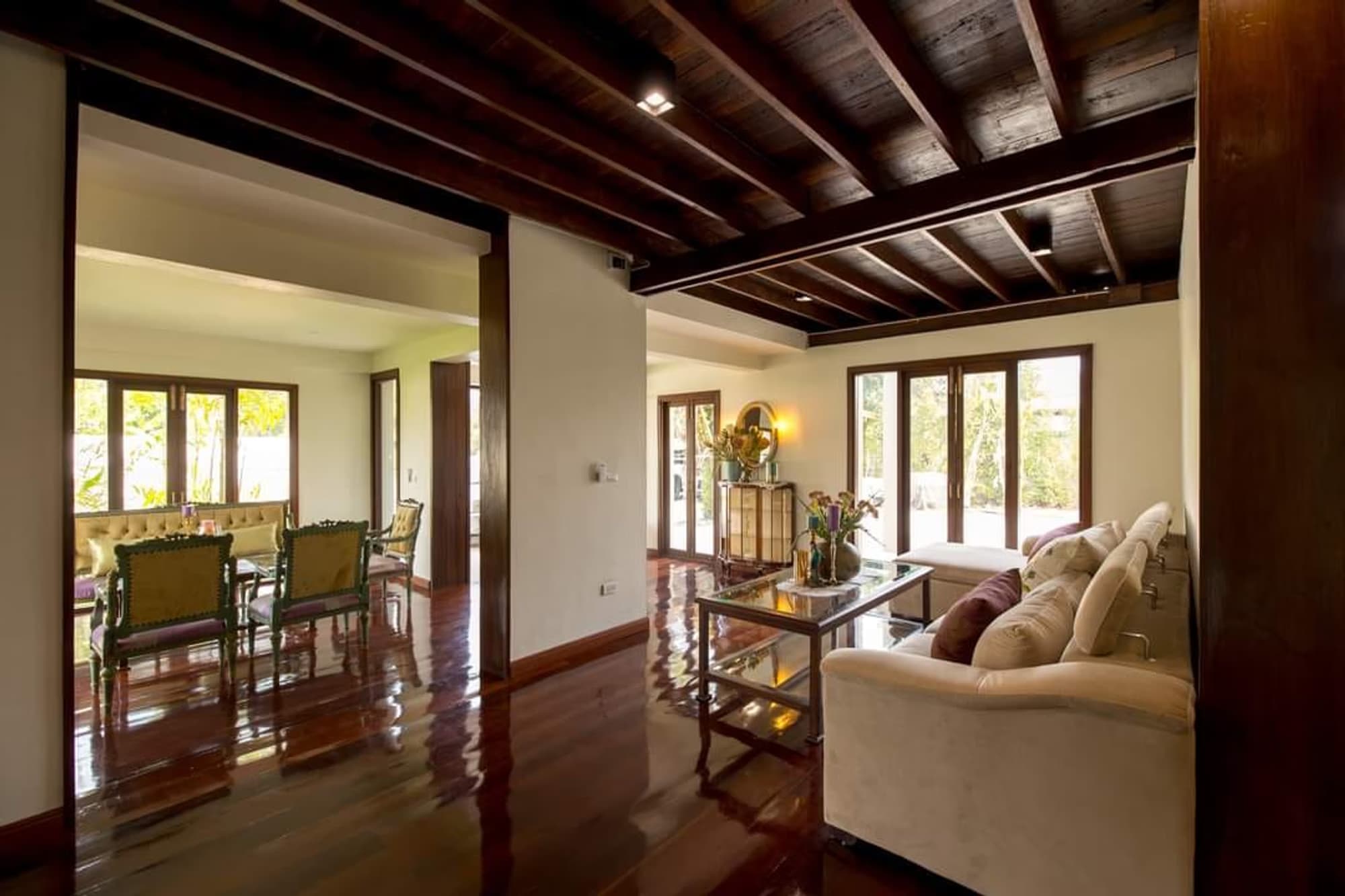 Pool Villa in Saraphi, Teak Traditional Thai Style - Image 37