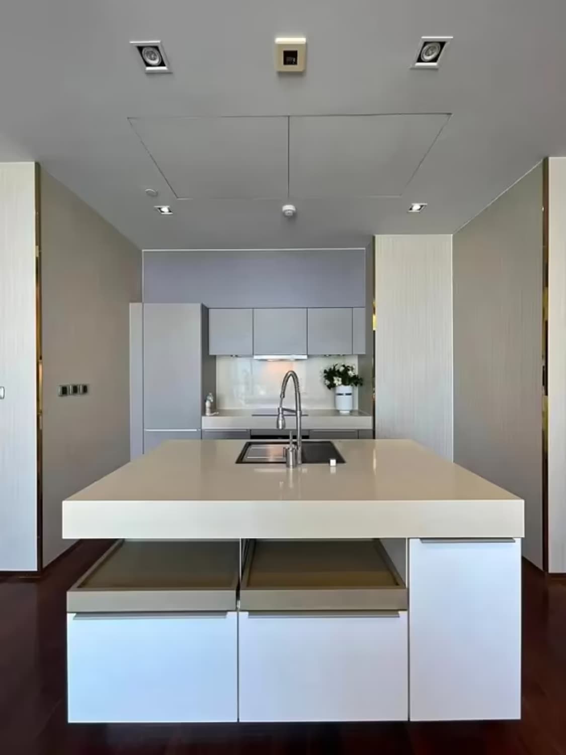 2 Bedroom Condo - Image 10