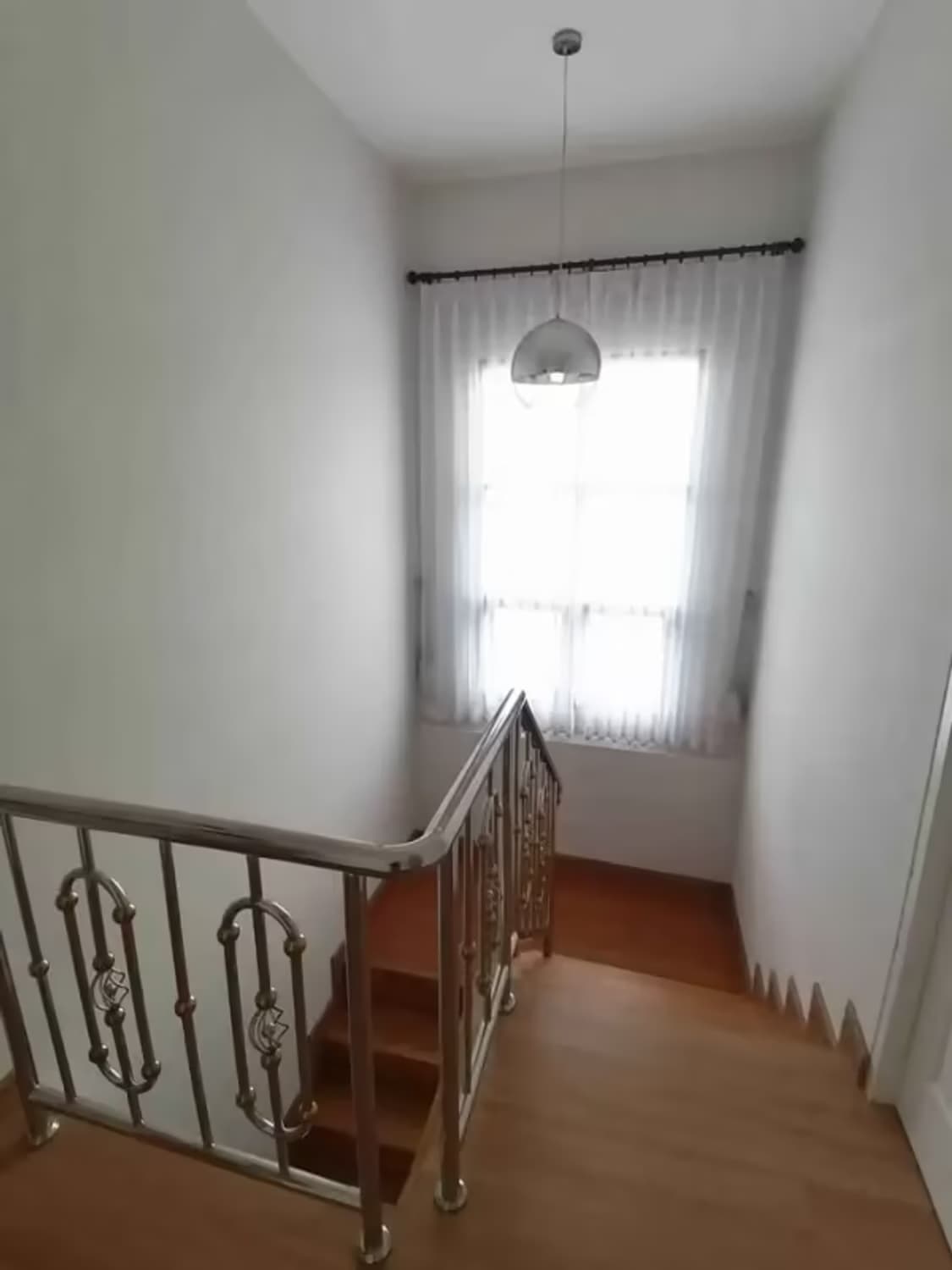 3 Bedroom House - Image 8