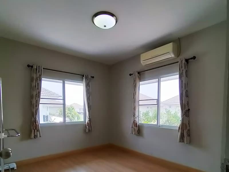 3 Bed House for Rent and Sale in San Kamphaeng