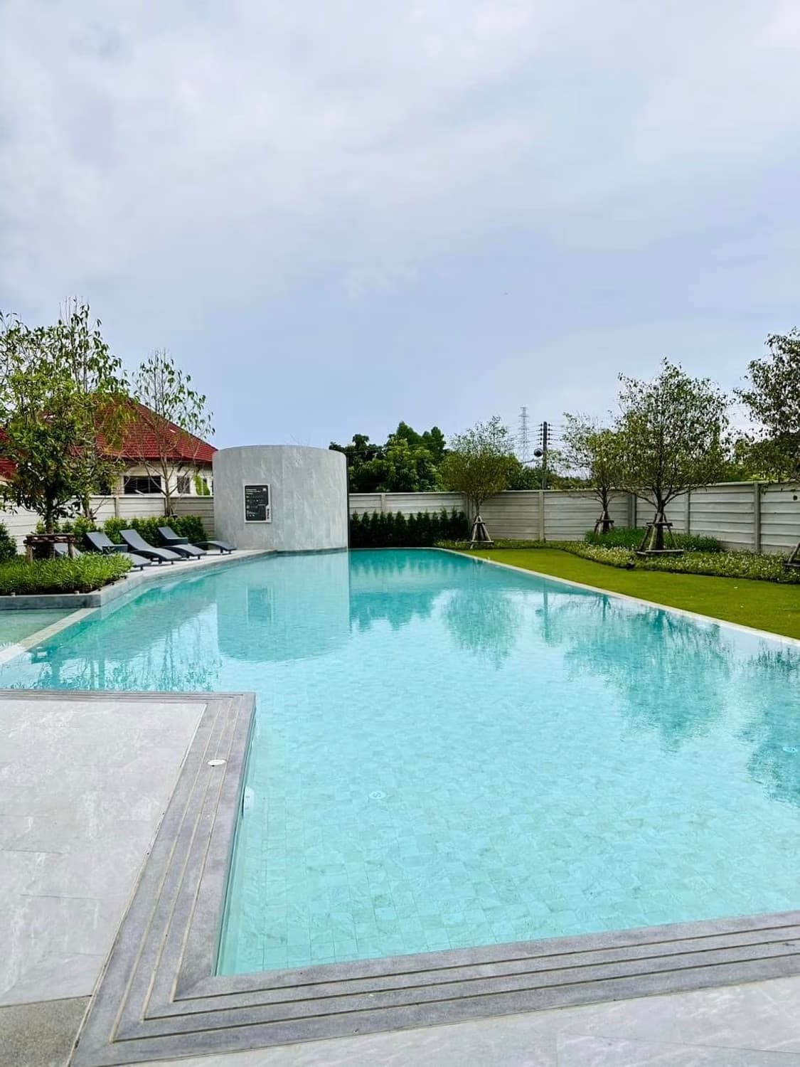 4 Bed House for Rent in San Kamphaeng - Image 13