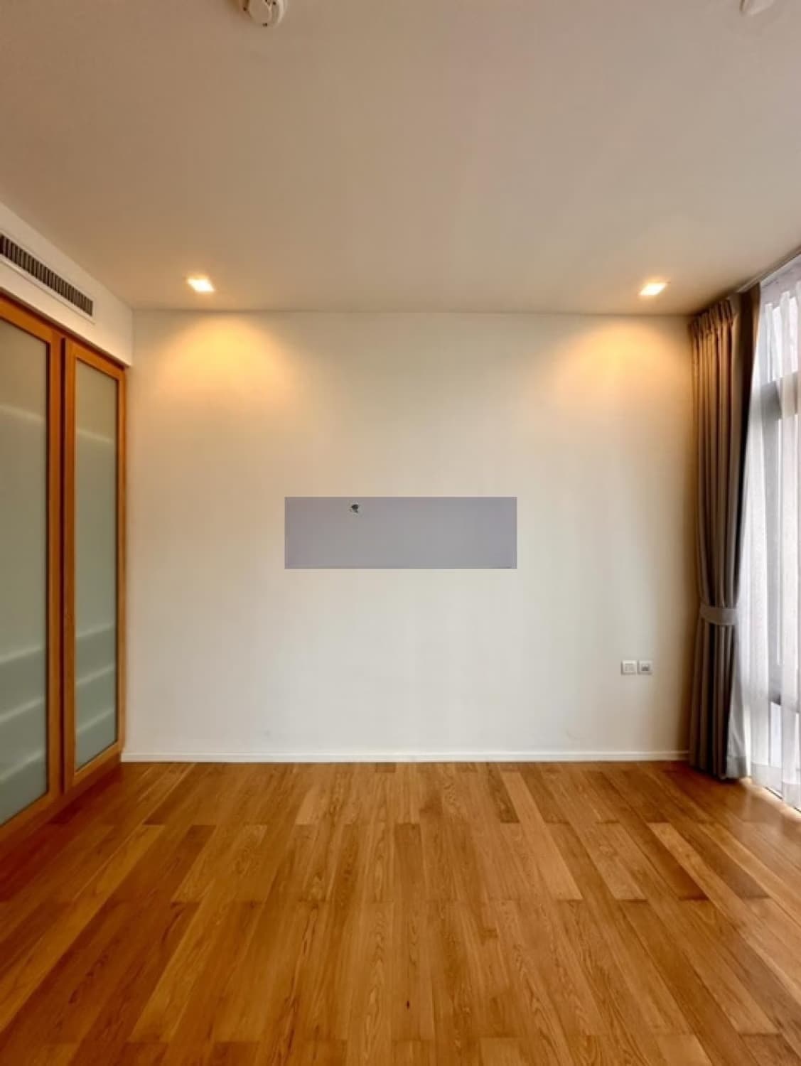 1 ห้องนอน Condo สำหรับ ขาย ใกล้ Makkasan ARL - Image 9