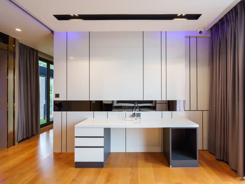 4 Bed House for Rent and Sale in Suan Luang