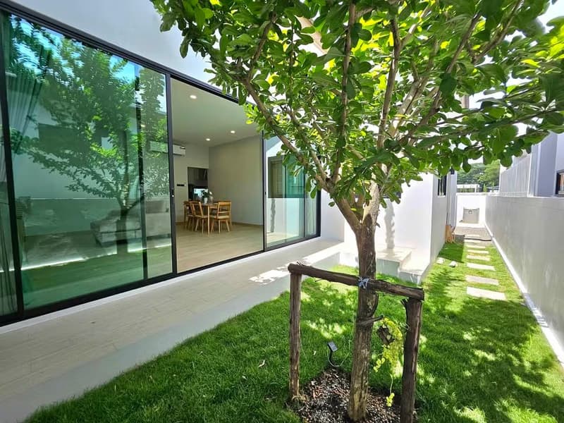 3 Bed House for Rent and Sale in Saraphi District
