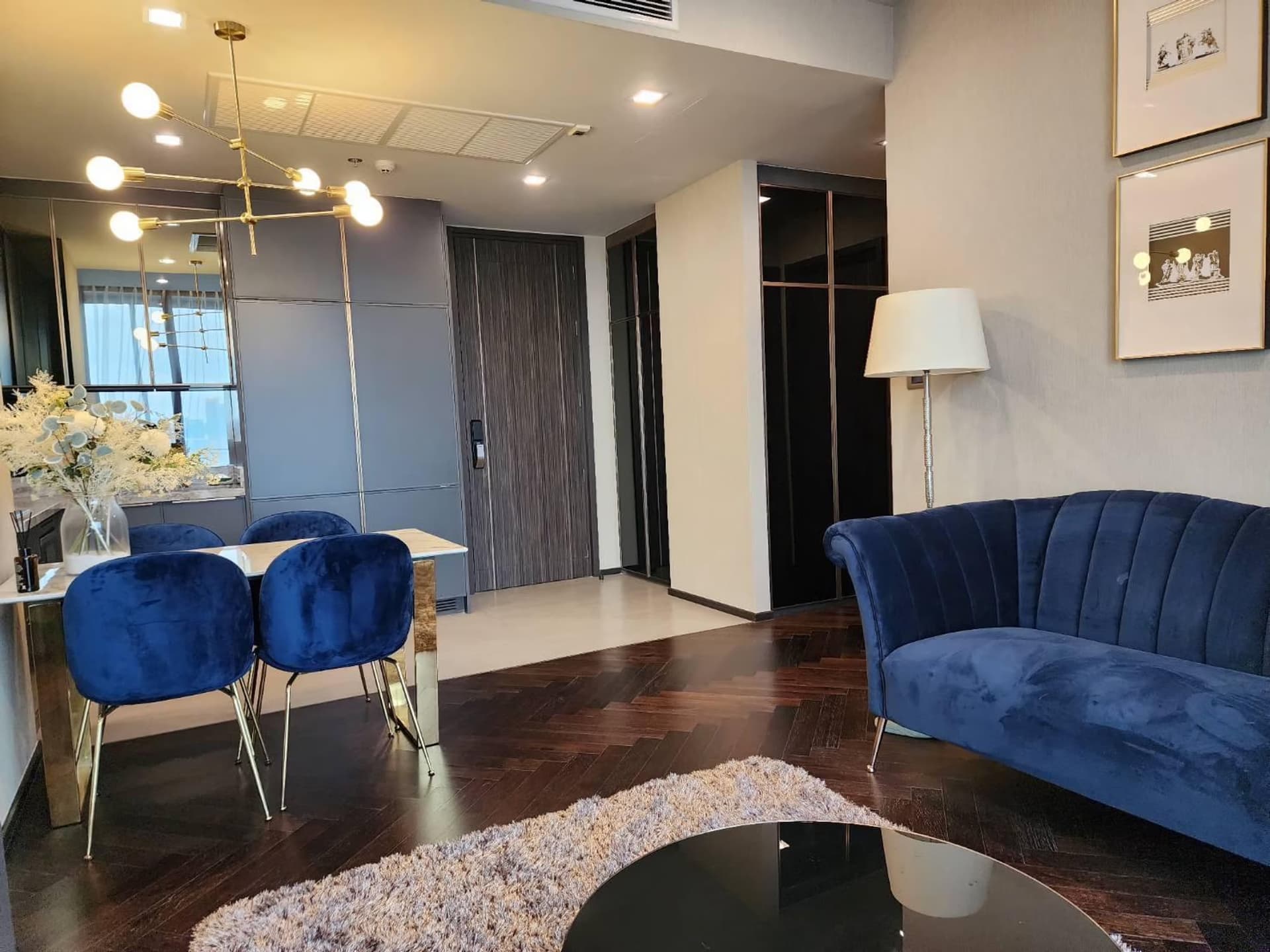 2 Bed Condo for Rent and Sale in Phaya Thai - Image 5