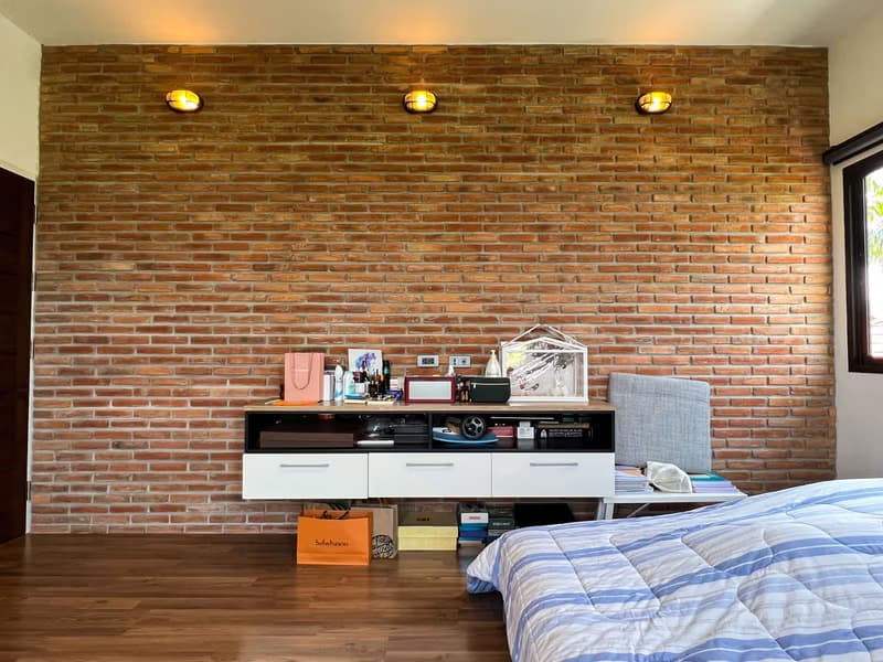 3 Bed House for Rent and Sale in Saraphi