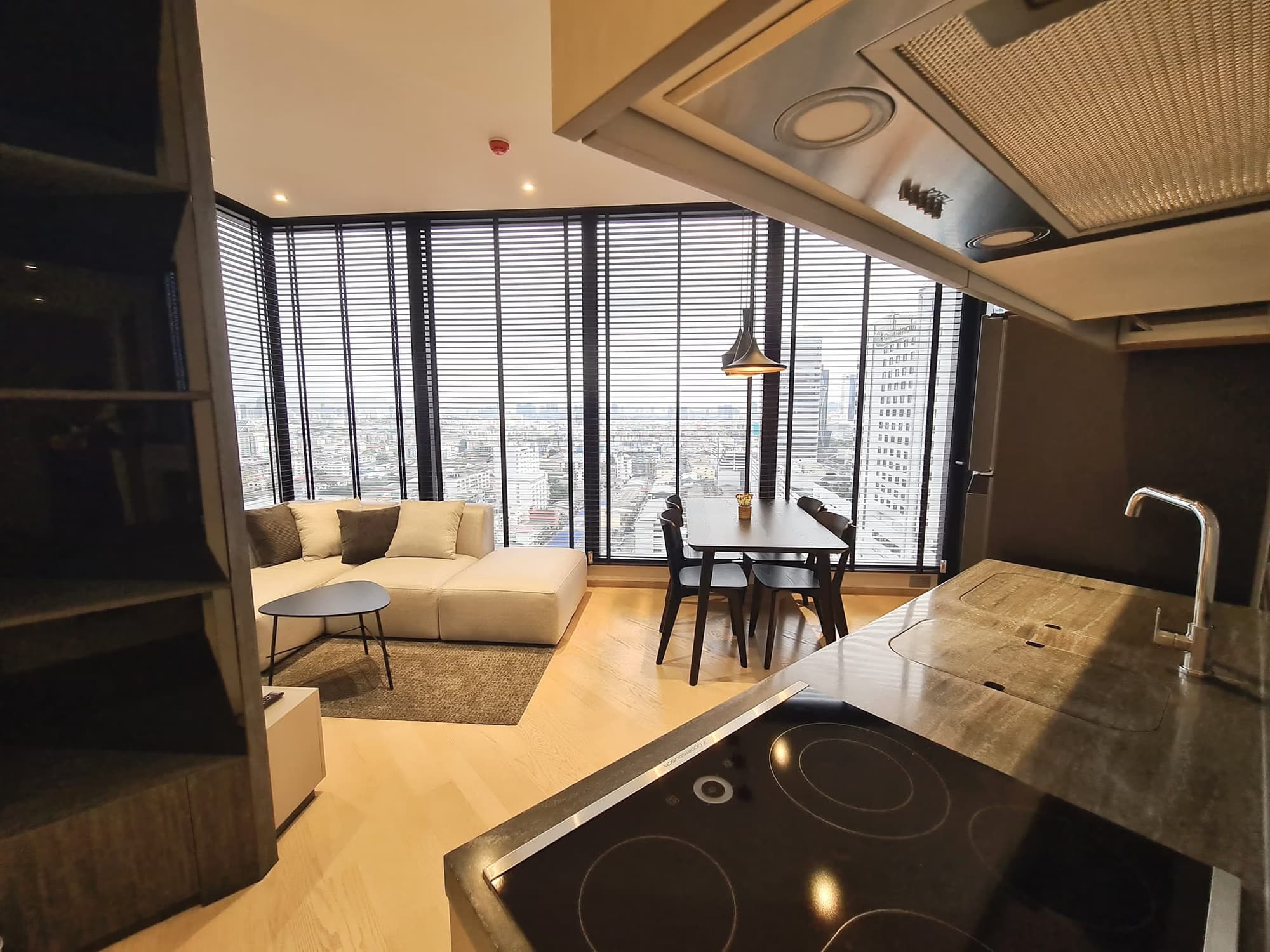 Condo for Rent at ASHTON Asoke - Rama 9 - Image 3