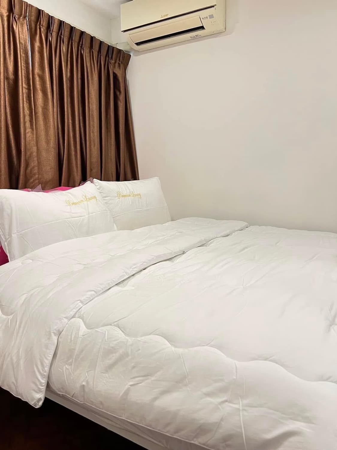 3 Bed Condo for Rent in Ratchathewi - Image 6