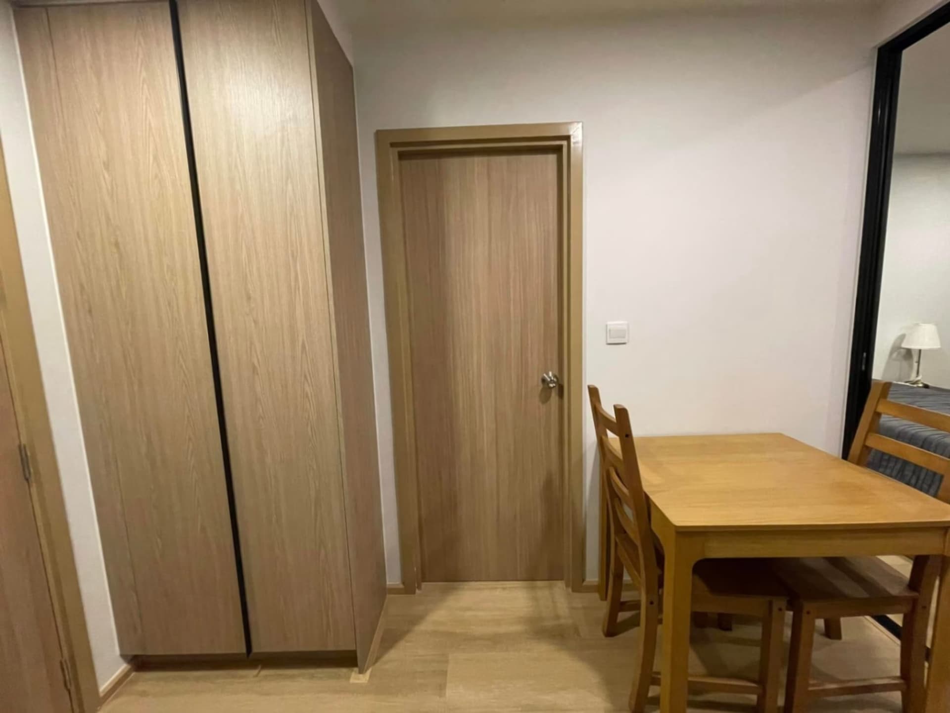 1 Bed Condo for Sale in Payathai - Image 6