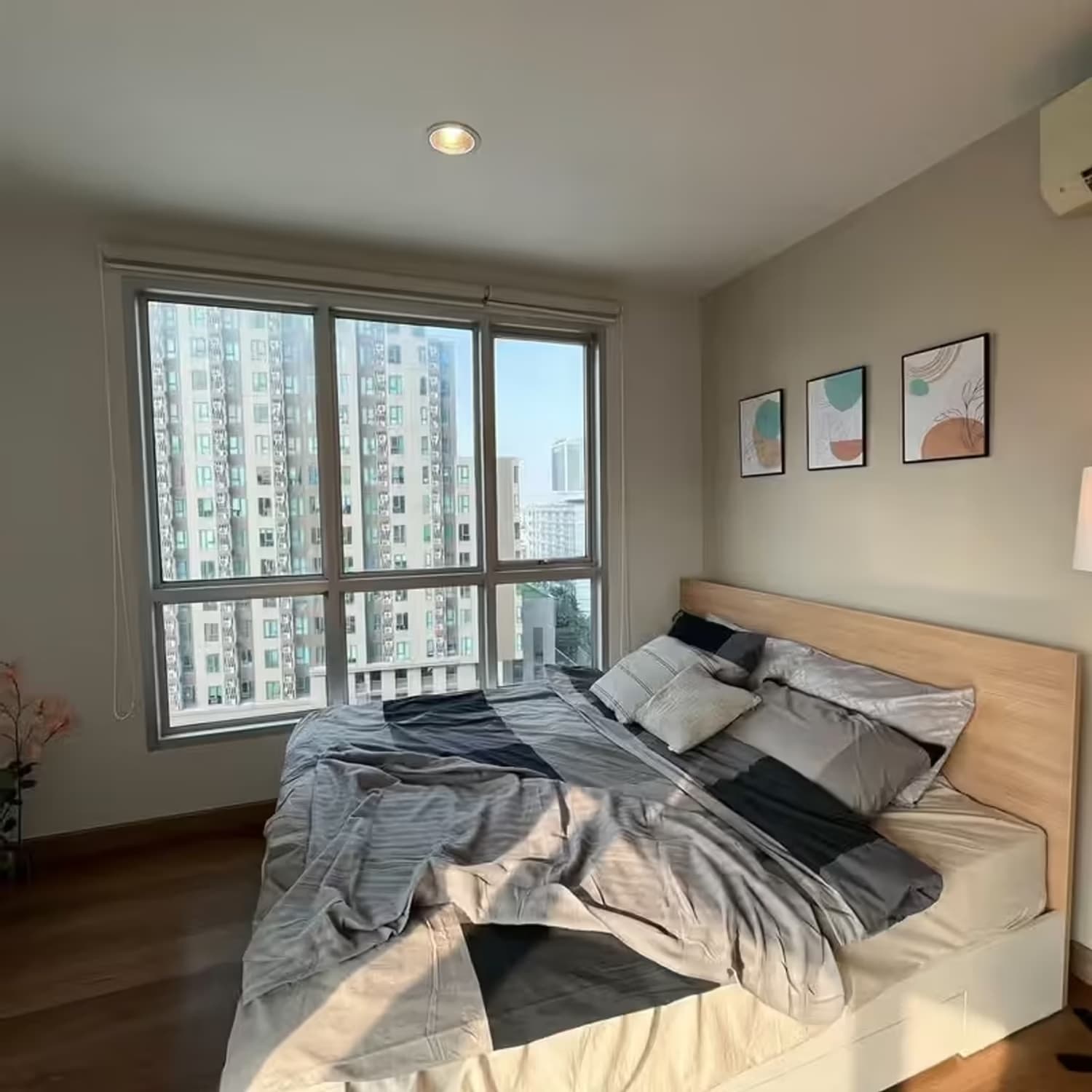 Condo for Rent at Life@Ratchada-Huai Khwang - Image 11