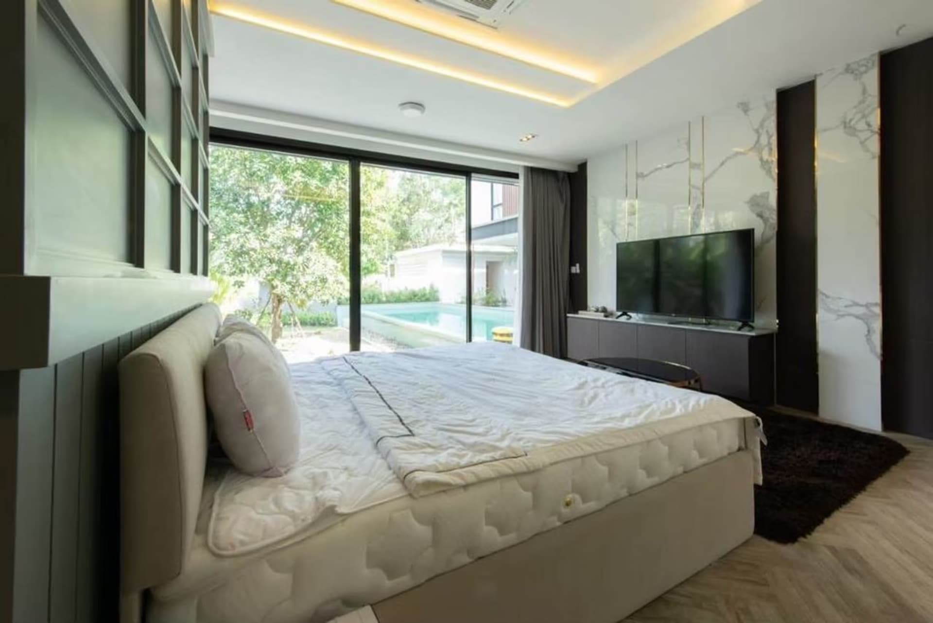 Pool Villa Nordic Style in Wantan - Image 18