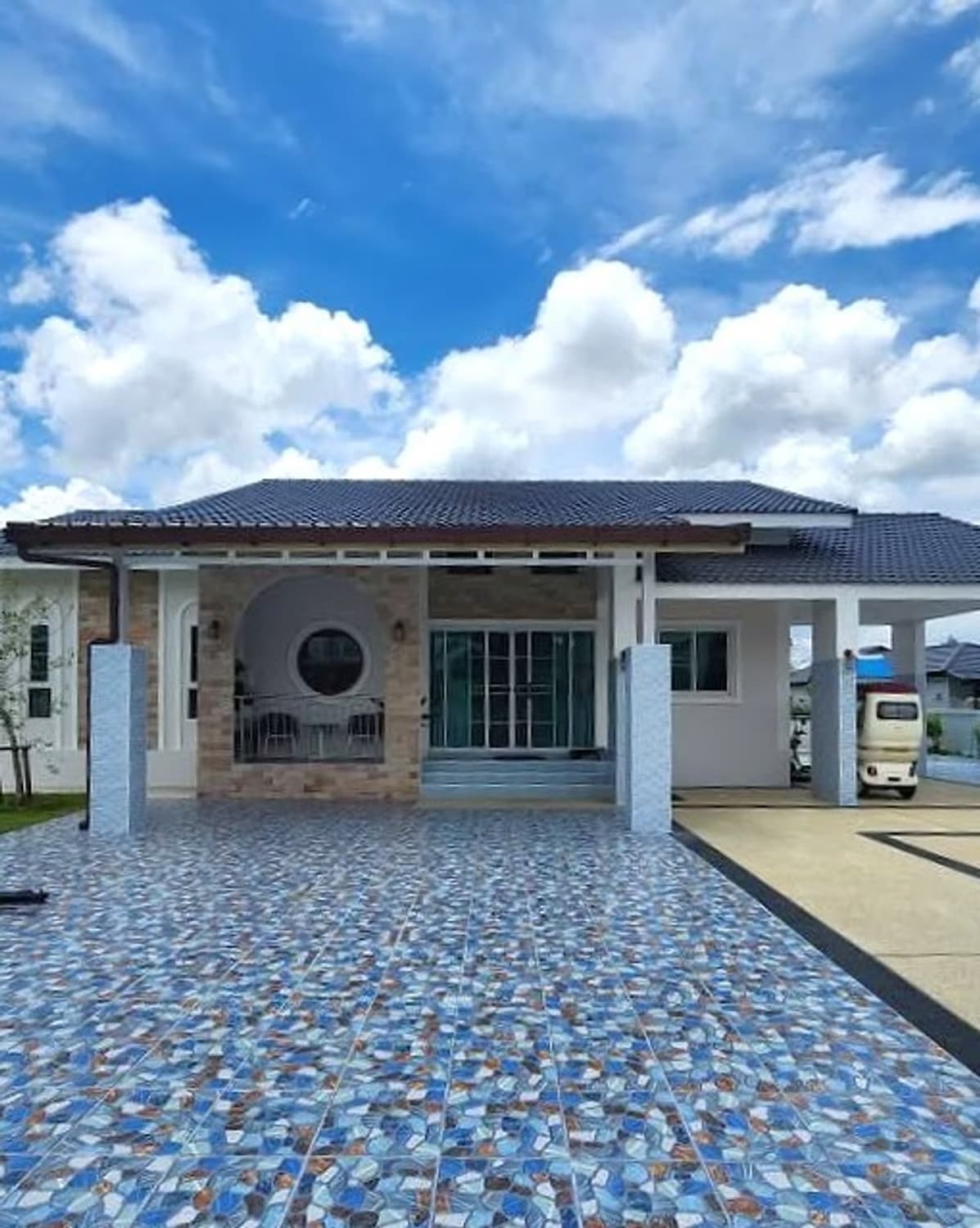 2 Bed House for Rent in Saraphi District - Image 12