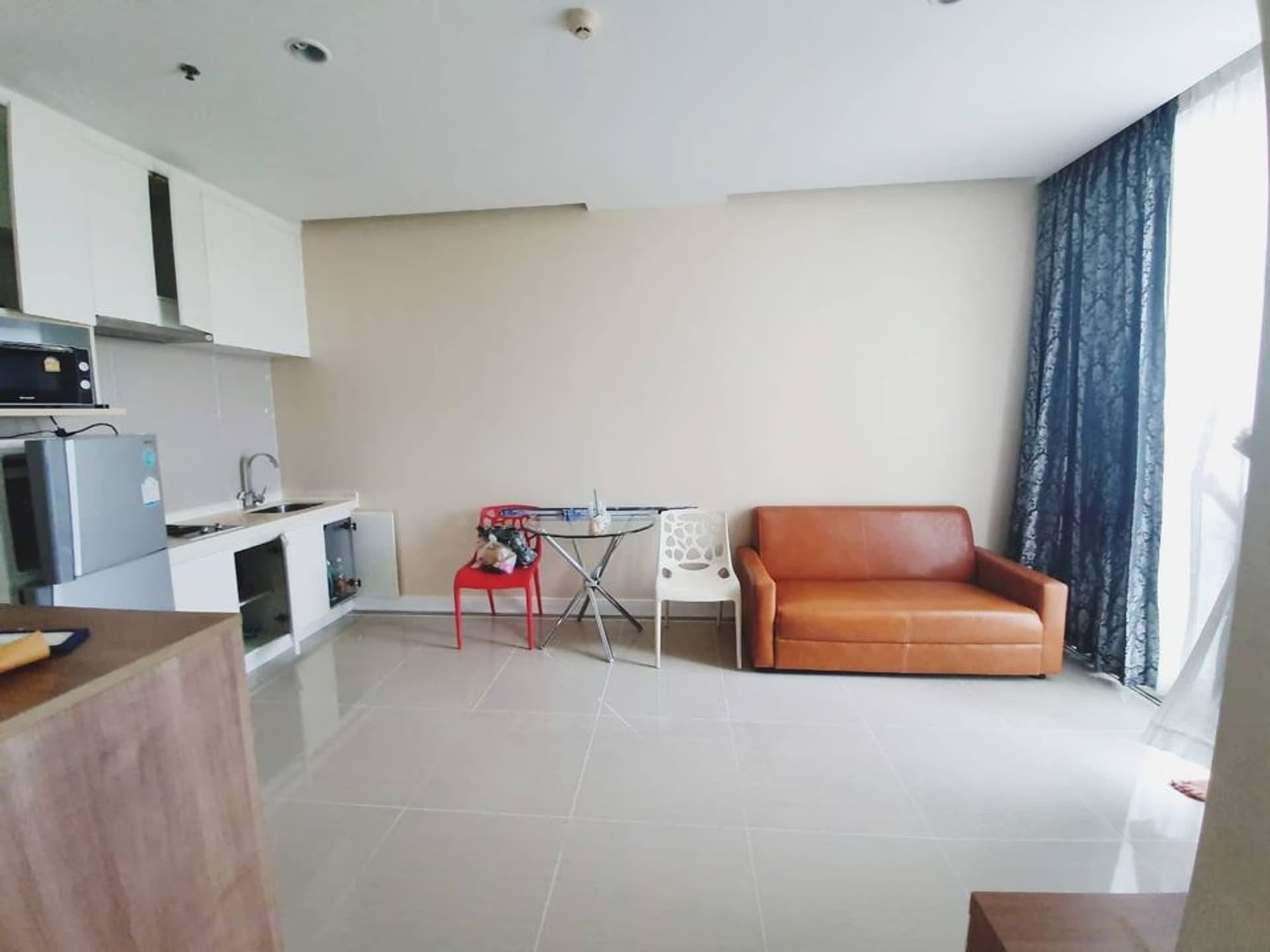 1 Bed Condo for Rent  Near Phra Ram 9 MRT - Image 1