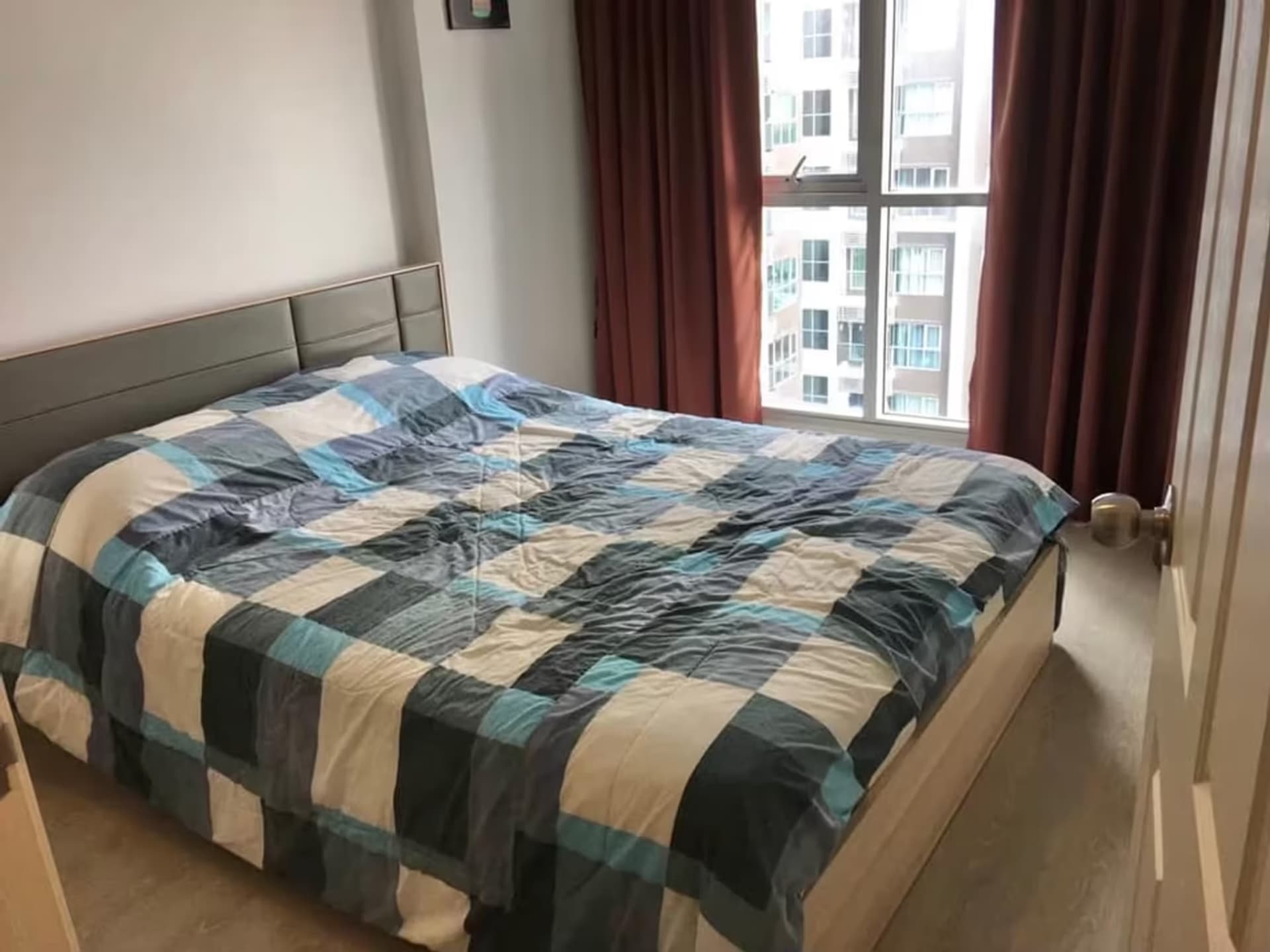 Condo for Rent at ASPIRE RAMA 9 - Image 4