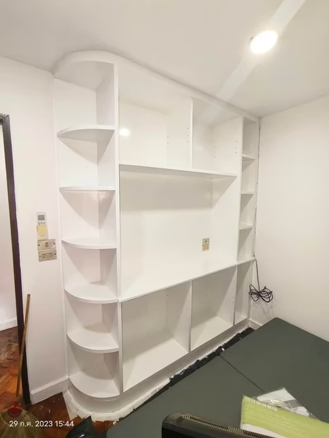  - Image 5