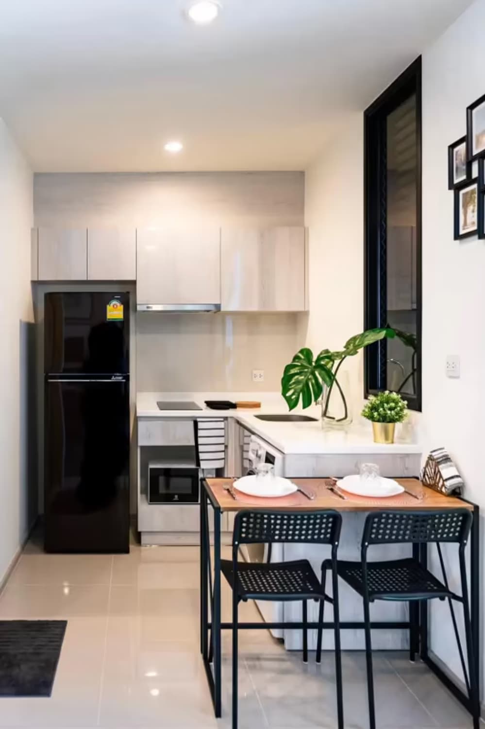 1 Bedroom Condo - Image 5