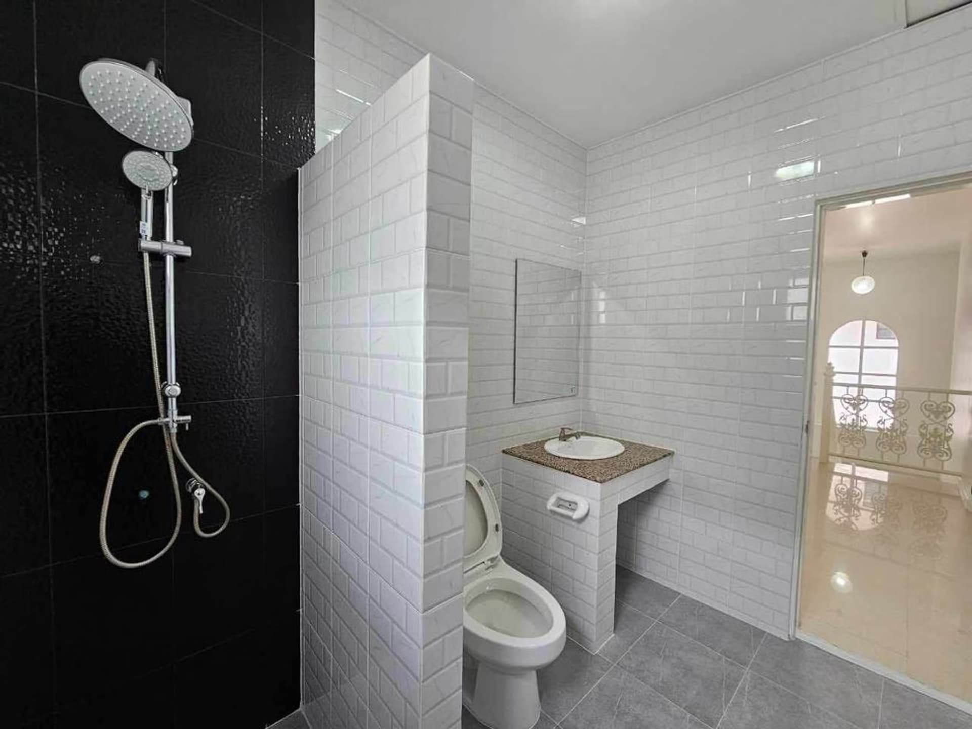 3 Bed House for Rent and Sale in San Sai - Image 8