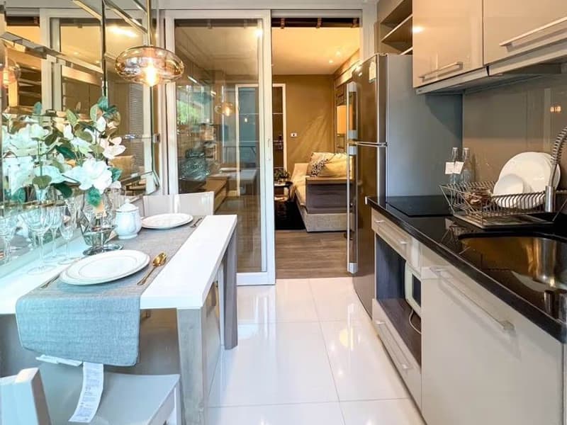 Condo for Sale at The Crest Sukhumvit 49