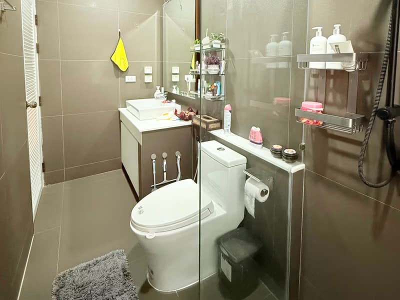 5 Bed House for Rent and Sale in Hang Dong