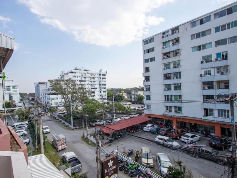 6 Bedroom Townhouse for Rent in Nimman