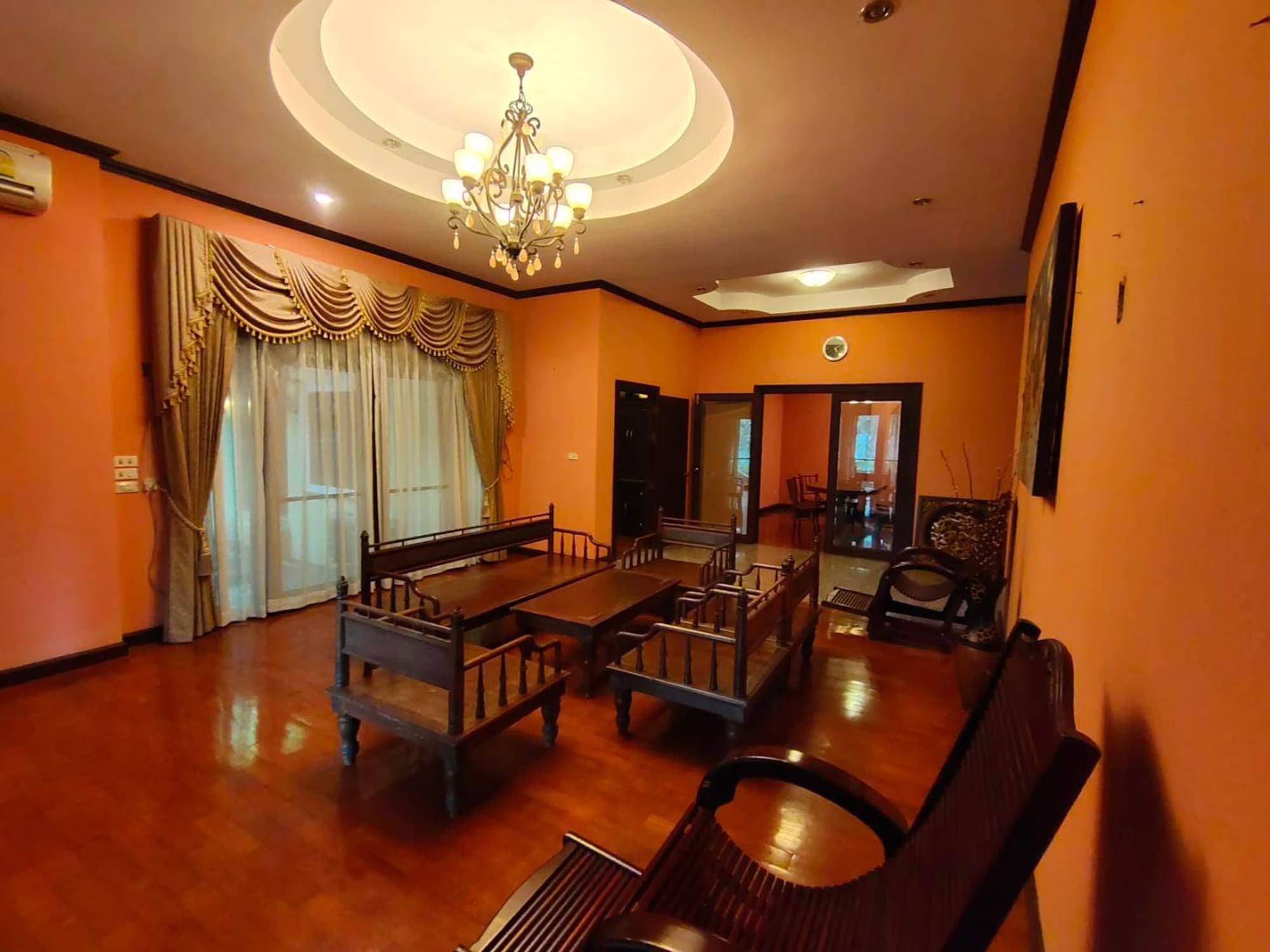 4 Bed House for Sale in San Kamphaeng District - Image 12