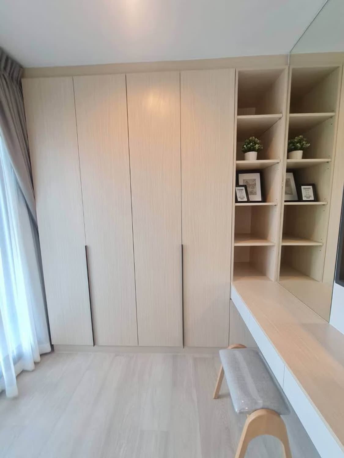 Condo for Rent at Life One Wireless - Image 6