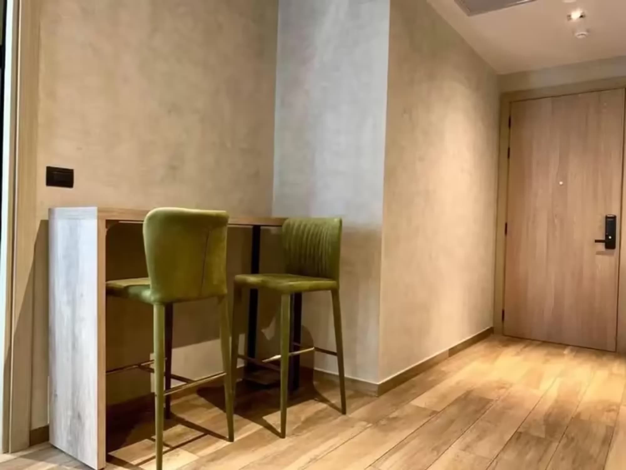 1 Bedroom Condo - Image 8