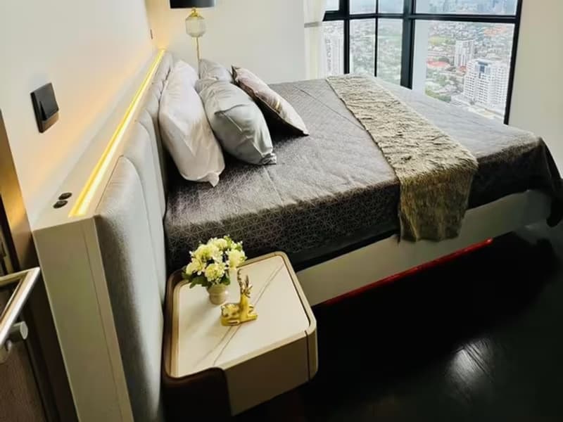 2 Bedroom Condo
