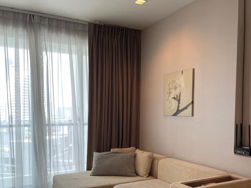 1 Bed Condo for Rent and Sale  Near Saphan Taksin BTS